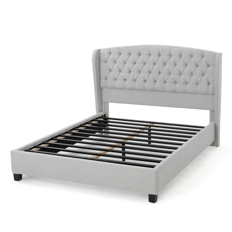 Cama de plataforma tapizada moderna gris claro tamaño King con cabecera capitoné para dormitorio