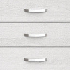 Cómoda de almacenamiento de 5 cajones, alta y moderna, de 51 pulgadas, de madera blanca con tiradores de metal.