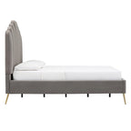 Cama plataforma Eggleston tapizada en terciopelo Art Decó