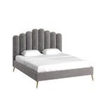Cama plataforma Eggleston tapizada en terciopelo Art Decó