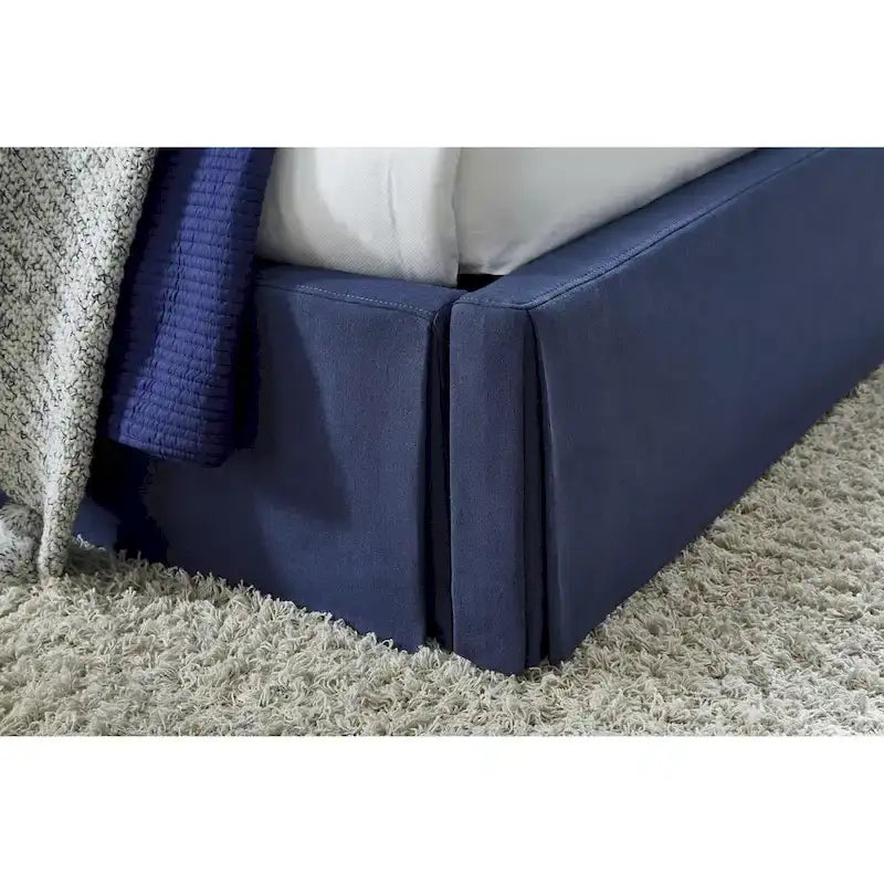 Cama con panel de almacenamiento tapizado con faldón Sur en color azul marino