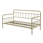 Sofá cama con estructura de metal y nido