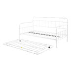 Sofá cama con estructura de metal y nido