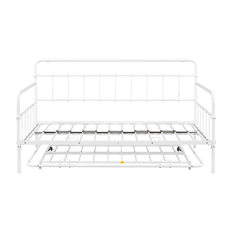 Sofá cama con estructura de metal y nido